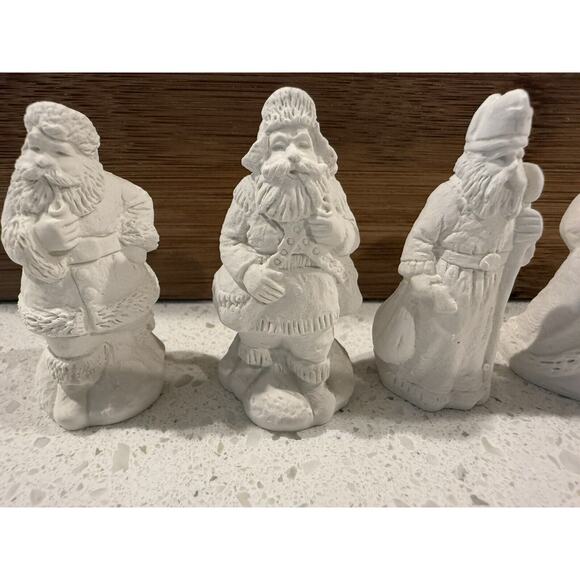 Wee Crafts Baker's Dozen Ready to‎ Paint Santa Ceramic Christmas Figurines - Picture 2 of 16
